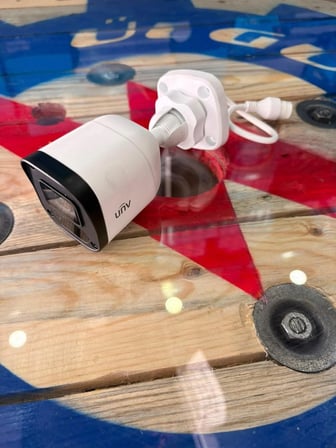Unv IPC2124LB-AF28-E 4mp 2.8mm Eco Ir Lıght Bullet Sesli Ip Kamera