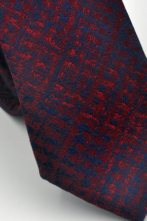 Lacivert Desenli Bordo Dokuma Kumaş Mendilli Slim Fit Kravat // SDK-2602-3