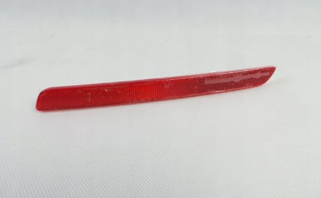 MASERATI GHIBLI 2015- REFLEKTOR ARKA TAMPON SOL  OEM670036959:
