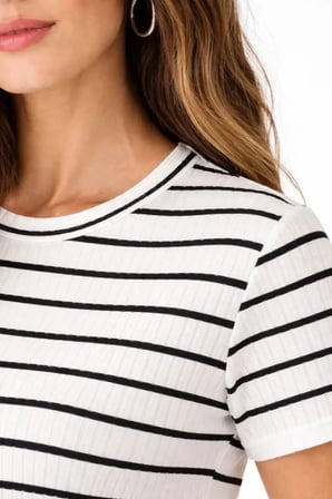 Çizgili Yazlık Triko TShirt Bisiklet Yaka Rahat Kalıp Tişört