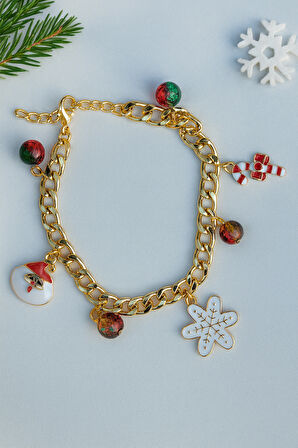 Altın Kaplama Renkli Boncuk Detaylı Noel Temalı Çelik Charm Kadın Bileklik