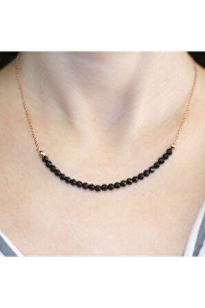 925 Ayar Gümüş Oniks Sıra Taşlı Kolye (GK00209)