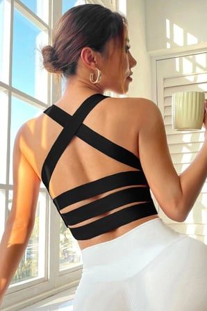Kadın Siyah Modern Fit Sırtı Çapraz Lastik Detaylı Crop Top Bluz