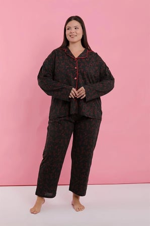 Kadın Büyük Beden Siyah Kırmızı Çiçekli Düğmeli Pijama Takımı MERY WOMAN
