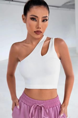 Kadın Beyaz Modern Fit Tek Omuz Cut Out Detaylı Crop Top Bluz