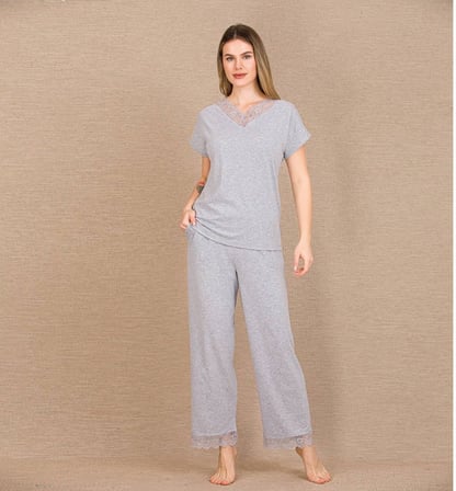 Viskon Şık Tasarım Dantel İşlemeli Gri Kısa Kol Pijama Takımı MERY WOMAN