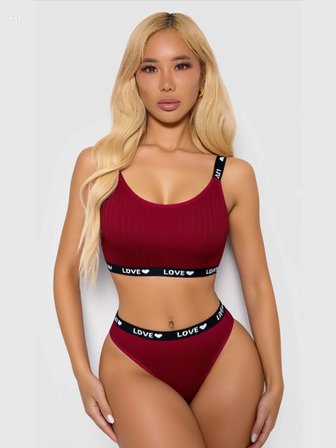 Kadın Bordo Love Yazılı Mayo Bikini Şık Esnek Kumaş Plaj Giyim Özel Tasarım