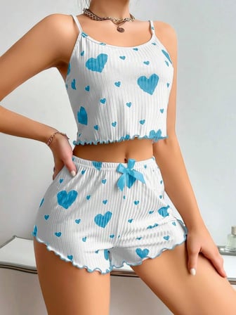 Kadın Beyaz Mavi Kalp Desenli Askılı Şortlu Pijama Takımı Rahat Şık ’li Set