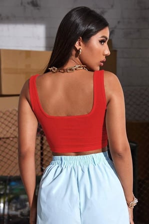 Kadın Kırmızı Kalın Askılı Crop Top Büstiyer Esnek Kumaş Şık Basic Kadın Üst Giyim