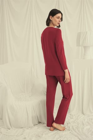 Uzun Kollu Düğmeli V Yaka Pijama Takımı