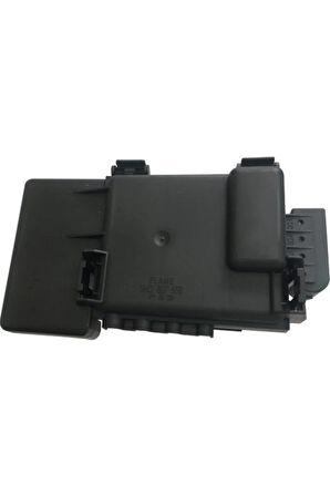 Vw Polo Sigorta Kutusu 1995-2002 6N0937550