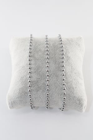 Minimalist ışıltı çelik gümüş renk unisex gözlük zinciri. Modern boncuklu gözlük ipi askısı aksesuar