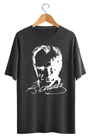 Atatürk Baskılı Tişört