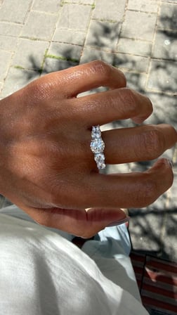 232JEWELRY Symbol of Happiness