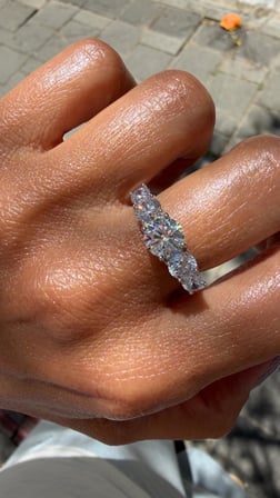 232JEWELRY Symbol of Happiness