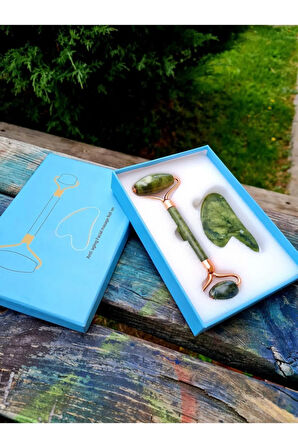 Sertifikalı Yeşim Masaj Taşı Roller Ve Yeşim Taşı Gua Sha (KALP TASARIMLI) Set
