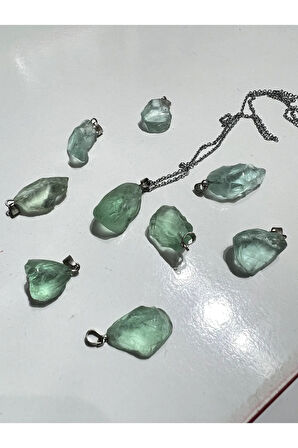 Sertifikalı Işlenmemiş Doğal Taş Yeşil Obsidyen Kolye