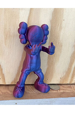 Kaws Orta Parmak Boyalı Figür Büyük Boy 20CM
