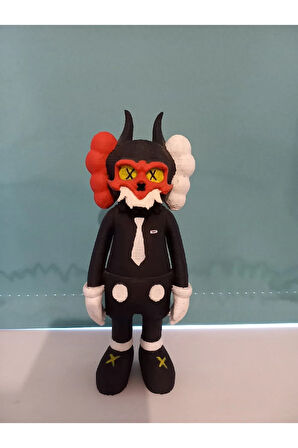 Kaws Oni Mask Figür Kaws Boyalı Figür Kaws Samuray Maskeli Figür Büyük Boy 20CM