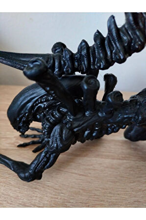 Alien Species Xenomorph Figür Alien Species Yaratık Figür Büyük Boy 25CM