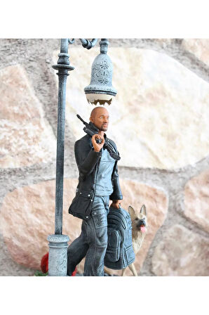 Ben Efsaneyim Figür I am Legend Figür Will Smith Dekoratif Obje 25 CM Büyük Boy