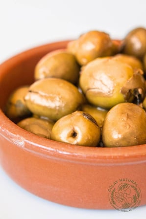 Gülay Natural Ayvalık Cinsi İri Taneli El Kırması Yeşil Zeytin 5Kg