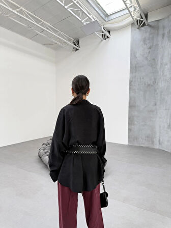 Siyah Soft Yumuşak Dokulu Oversize Gömlek