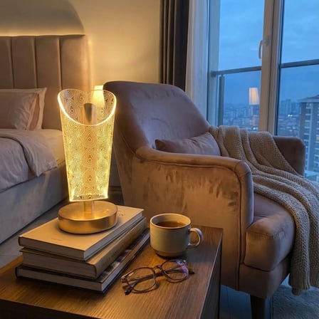 Açık Silindirik Kristal Damla Model LED Masa Lambası – Gold Tabanlı, Dokunmatik, 3 Renk Işık Modlu, 