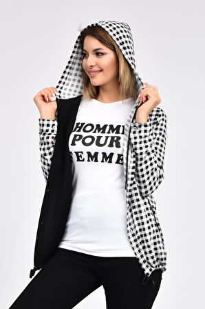 Kolları Katlanabilir Penyeli ve Yandan Cepli Kapüşonlu Beyaz Kadın Gömlek