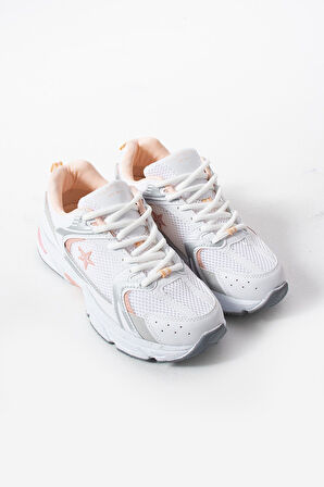 570 New Kadin Sneakers Spor Ayakkabı