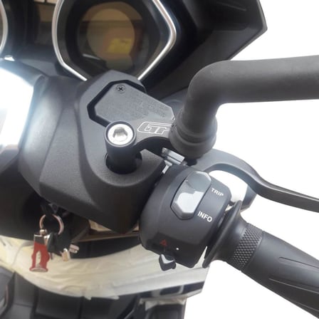GP Kompozit Yamaha XMAX 250-400 2018-2026 Uyumlu Ayna Genişletme Siyah