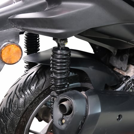GP Kompozit Yamaha XMAX 125-250-300 2018-2022 Uyumlu Arka Çamurluk Siyah