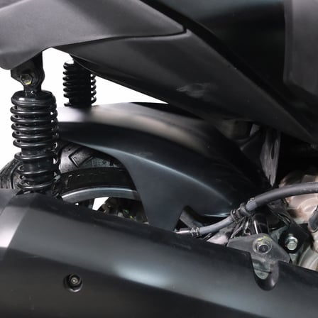GP Kompozit Yamaha XMAX 125-250-300 2018-2022 Uyumlu Arka Çamurluk Siyah