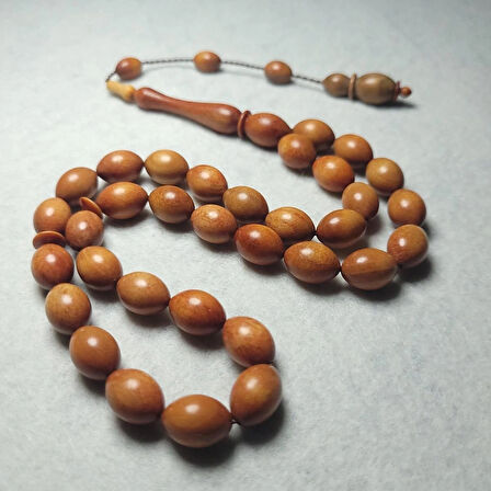 GERGEDAN AĞACI ARPA KESİM TESBİH 9x13 MM.