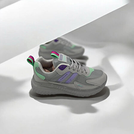 KADIN GÜNLÜK RAHAT VE KONFORLU SNEAKER 