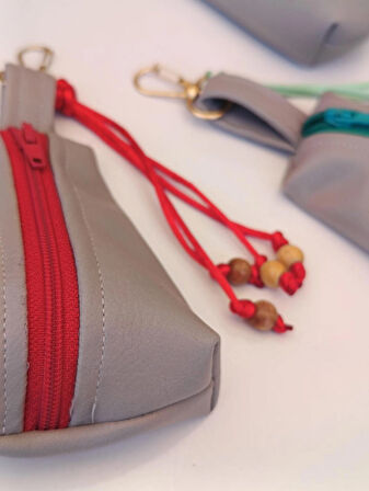 3 ADET MİNİ CÜZDAN & ANAHTARLIK GRİ SUNİ DERİ Karışık Renkli