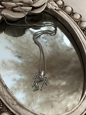 925 Ayar Gümüş Rune Kolye