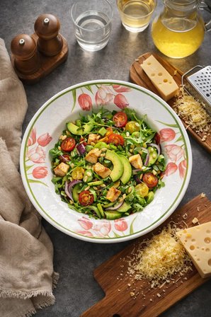 Salata ve Makarna Tabağı Lale Desenli (26 CM) – Modern Salata veya Makarna Kasesi