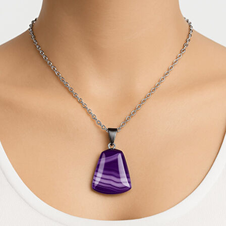 Sertifikalı AAA+ Mor Akik Taşı Kolye – Beşgen Model, Gümüş Aparatlı