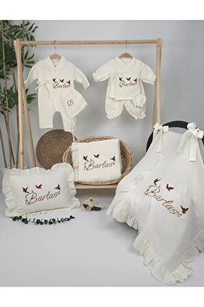 Müslin Yeni Doğan 4Katlı Organik %100Pamuk Kişiye Özgü Nakışlı Hastane Çıkış Seti(3'lü Kelebk Model)