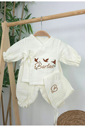 Müslin Yeni Doğan 4Katlı Organik %100Pamuk Kişiye Özgü Nakışlı Hastane Çıkış Seti(3'lü Kelebk Model)