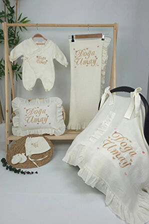 Müslin Yeni Doğan 4Katlı Organik %100Pamuk Kişiye Özgü Nakışlı Hastane Çıkış Seti (Çoklu Kalp-1)