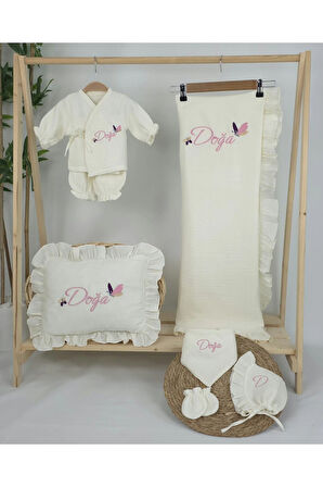 Müslin Yeni Doğan 4Katlı Organik %100Pamuk Kişiye Özgü Nakışlı Hastane Çıkış Seti (Kelebek Model-1)