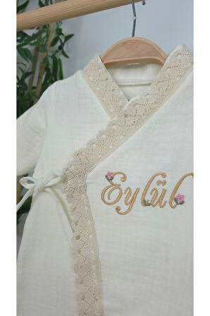 Müslin Yeni Doğan 4Katlı Organik %100Pamuk Kişiye Özgü Nakışlı Hastane Çıkış Seti (Kalpli Model-5)