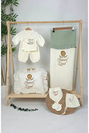 Müslin Yeni Doğan 4Katlı Organik %100Pamuk Kişiye Özgü Nakışlı Hastane Çıkış Seti (Aslan Model-2)