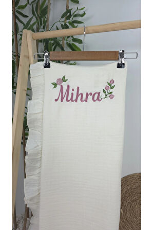 Müslin Yeni Doğan 4Katlı Organik %100Pamuk Kişiye Özgü Nakışlı Hastane Çıkış Seti (Güllü Mode-3)