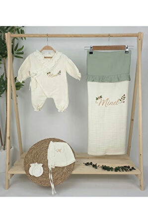 Müslin Yeni Doğan 4Katlı Organik %100Pamuk Kişiye Özgü Nakışlı Hastane Çıkış Seti (Güllü Model-4)