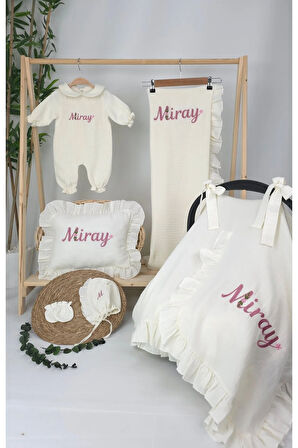 Müslin Yeni Doğan 4Katlı Organik %100Pamuk Kişiye Özgü Nakışlı Hastane Çıkış Seti (Papatya Model-12)