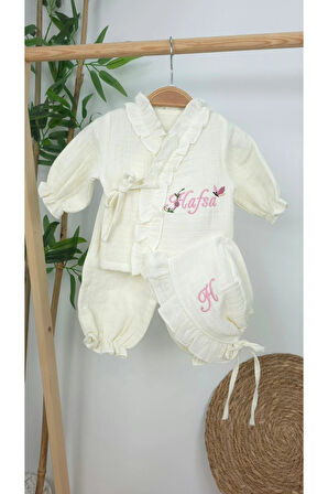 Müslin Yeni Doğan 4Katlı Organik %100Pamuk Kişiye Özgü Nakışlı Hastane Çıkış Seti(Kelebekli Papatya)