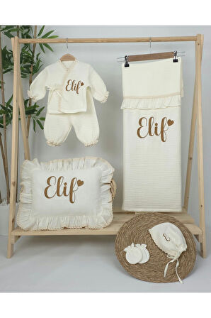 Müslin Yeni Doğan 4Katlı Organik %100Pamuk Kişiye Özgü Nakışlı Hastane Çıkış Seti (Kalpli Model-8)